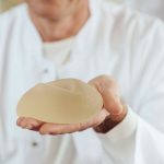 Breast-prosthesis-surgery-01